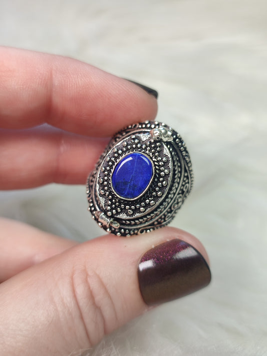 Anillo baño de plata con lapislázuli modelo relicario