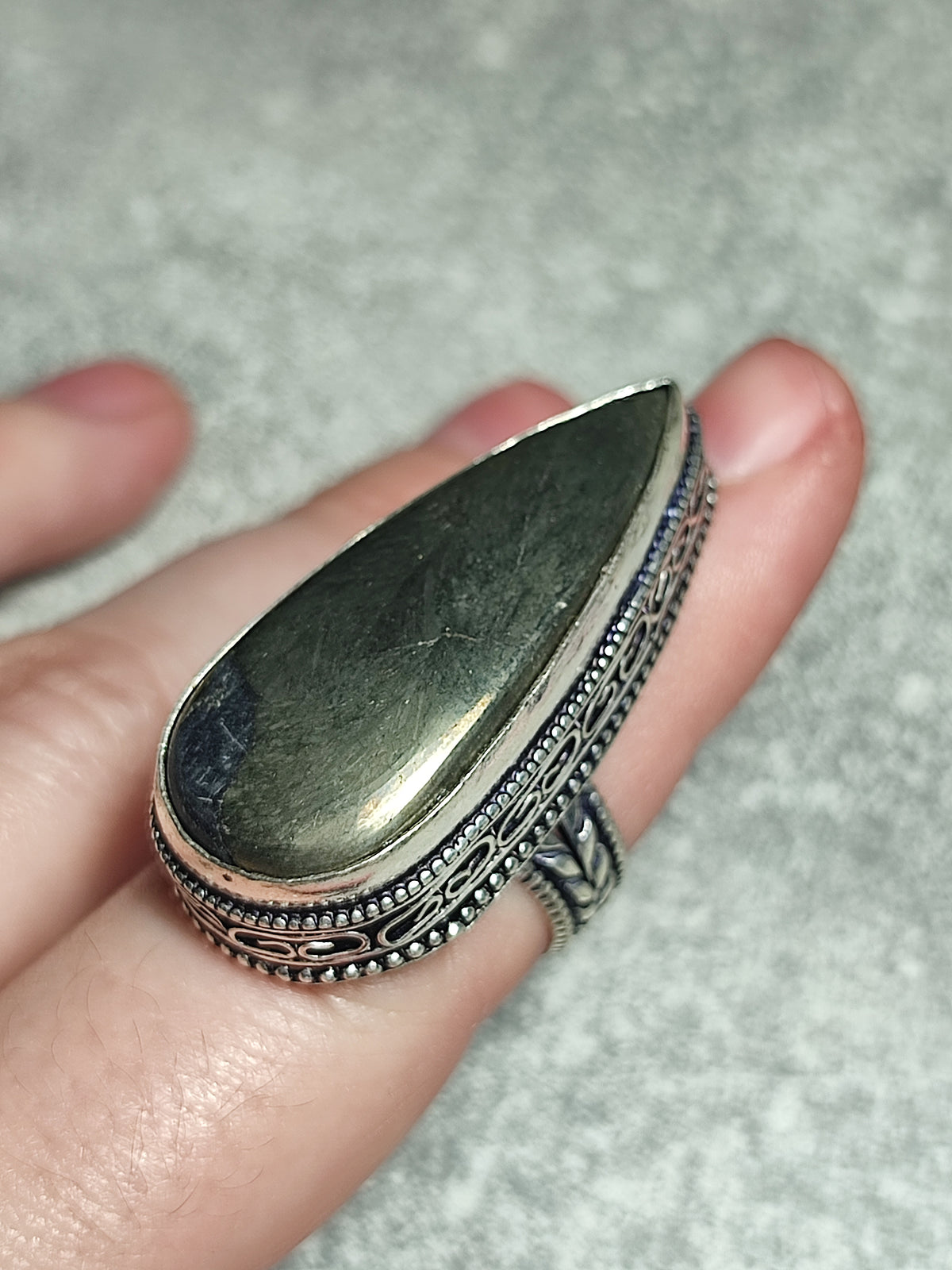 Anillo baño de plata con pirita apache n°6