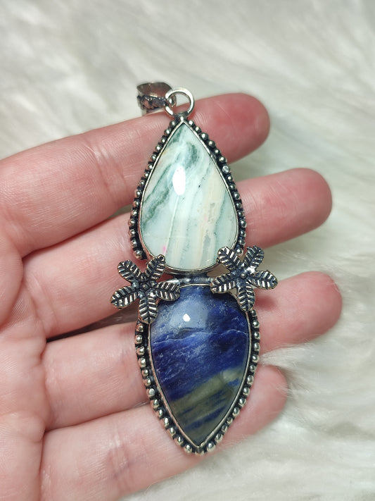 Colgante baño de plata con ágata y sodalita