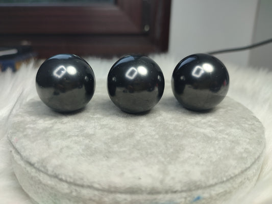 Esfera Shungit pequeña 32 mm
