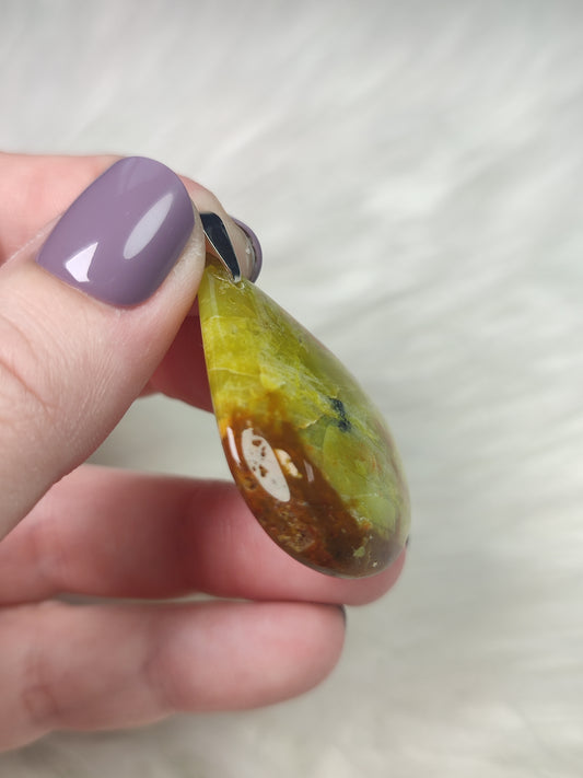 Colgante acero con ópalo verde n°A4