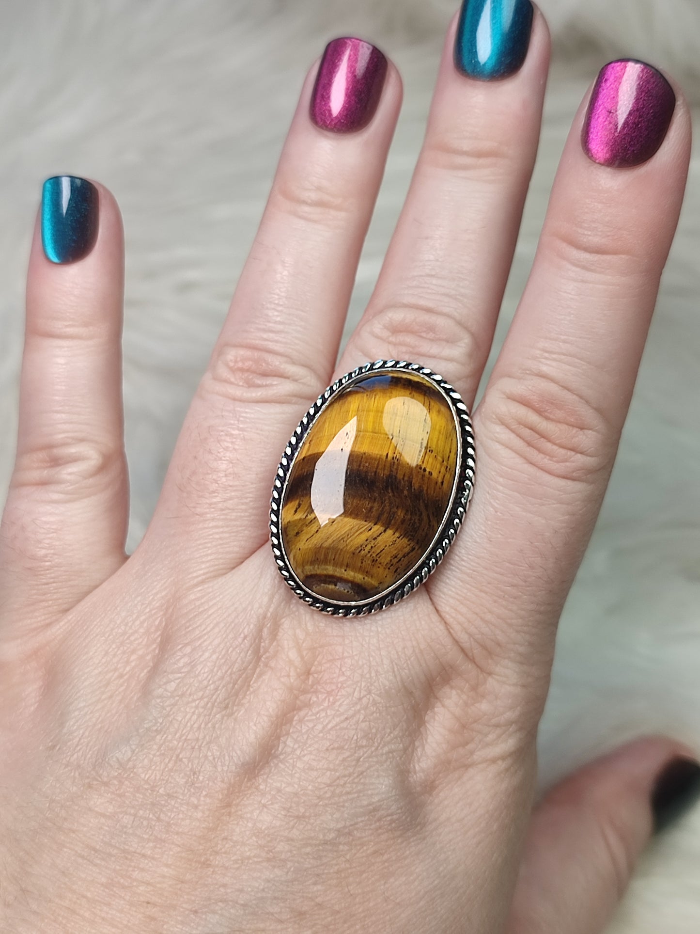 Anillo baño de plata con ojo de tigre N°12