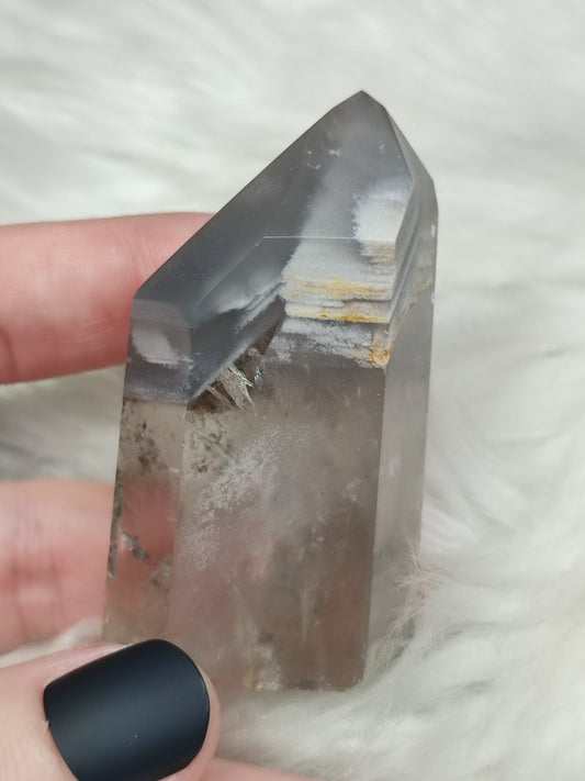 Punta cuarzo fantasma con inclusiones n°167