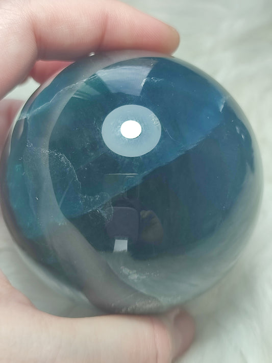 Esfera fluorita Azul alta calidad 590 gramos