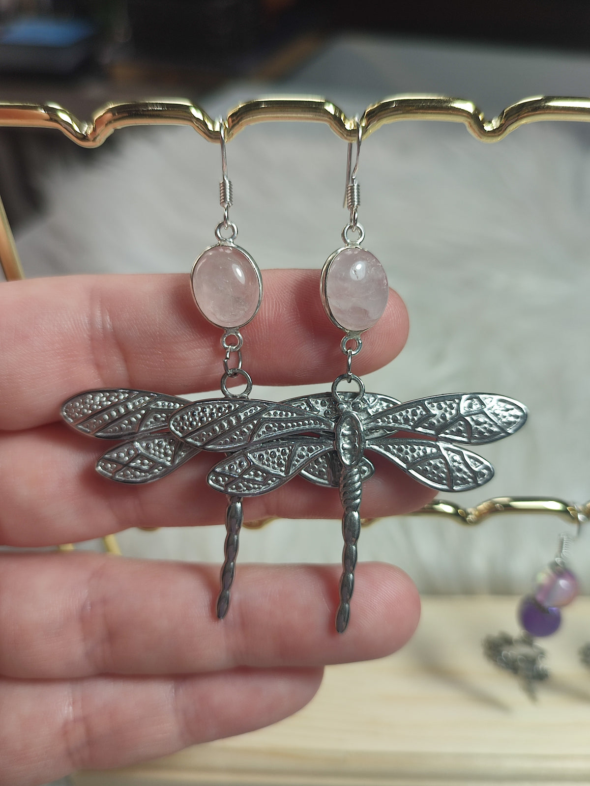 Pendientes largos - Modelo libélula cuarzo rosa