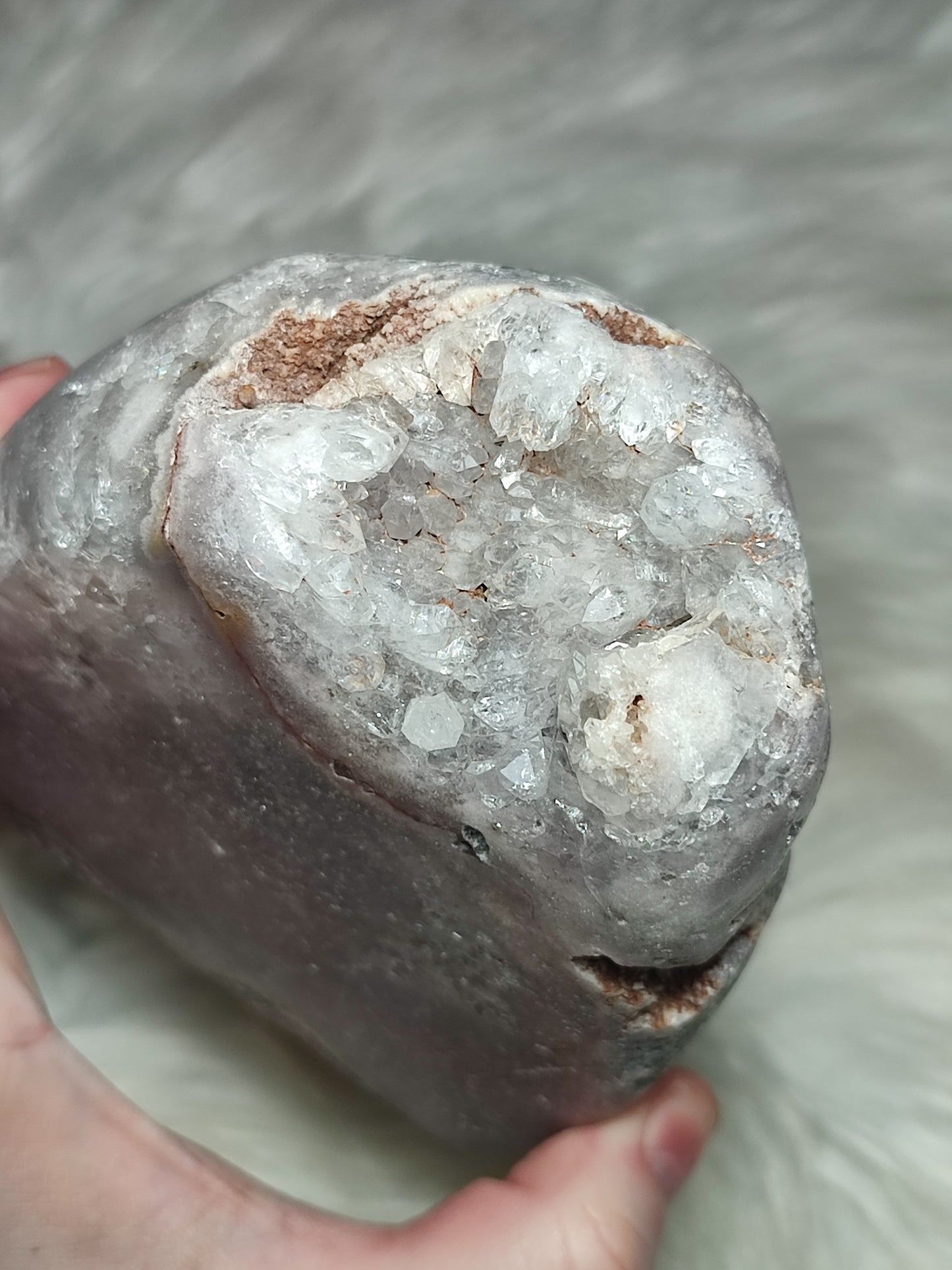 Ágata lavanda Cristalizada extra con 1178 gramos