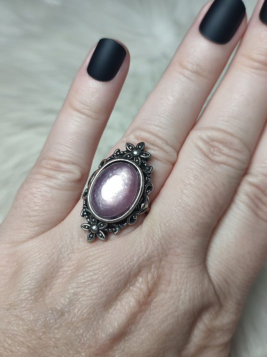 Anillo bisutería ajustable con mica morada - ver descripción