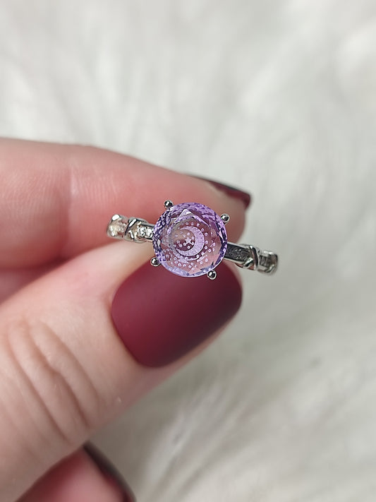 Anillo plata de ley 925 con amatista facetada y tallada n° 51