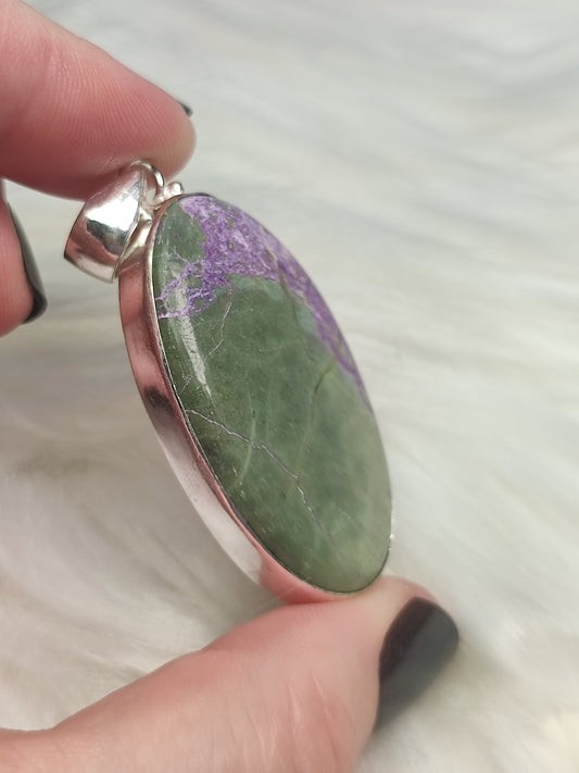 Colgante baño de plata con atlantisita