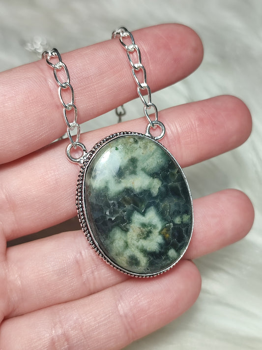 Collar baño plata con jaspe océano n°123
