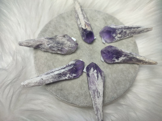 Varitas - Diente de Amatista