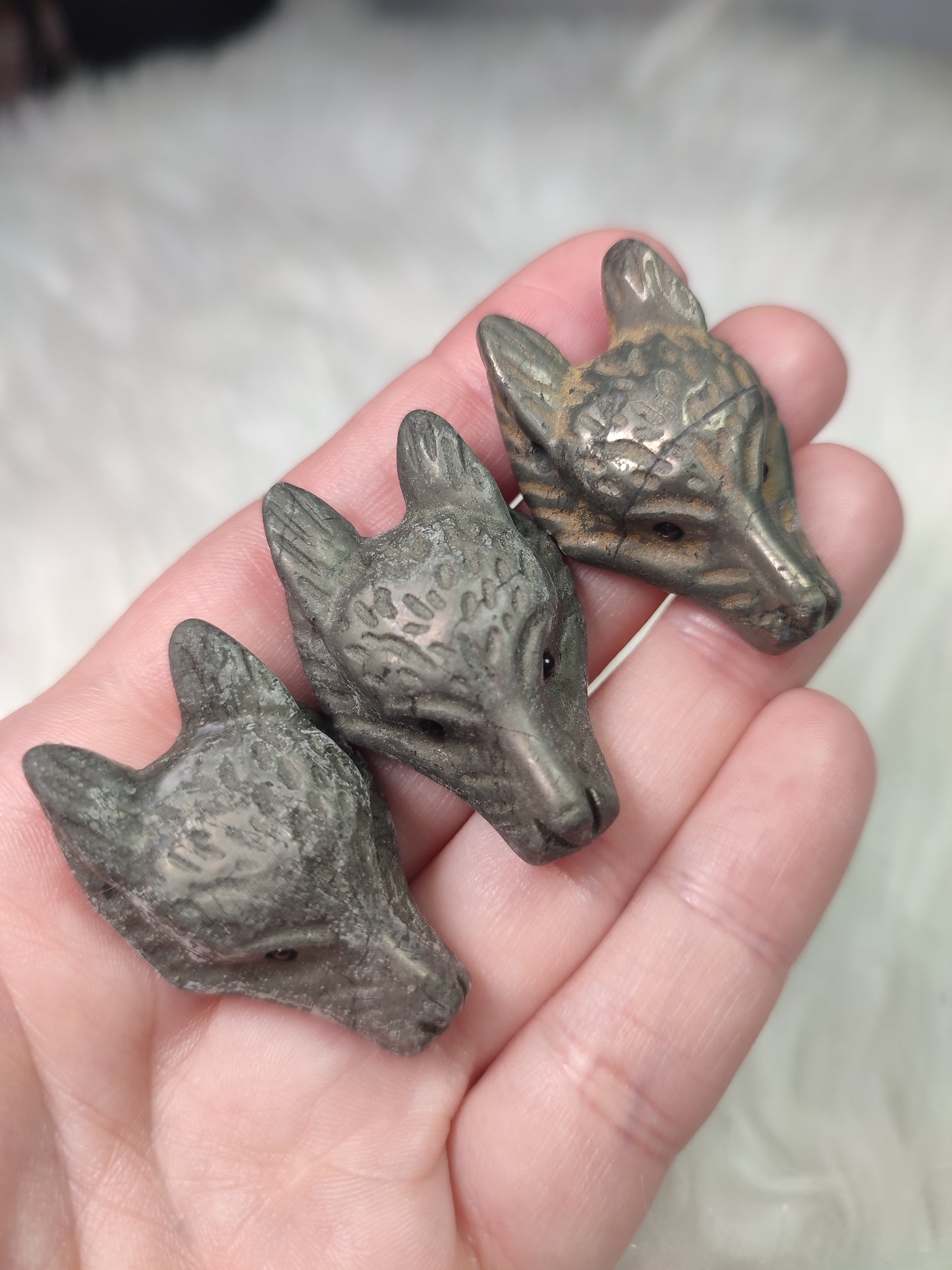 Colgante lobo - Kitsune en pirita