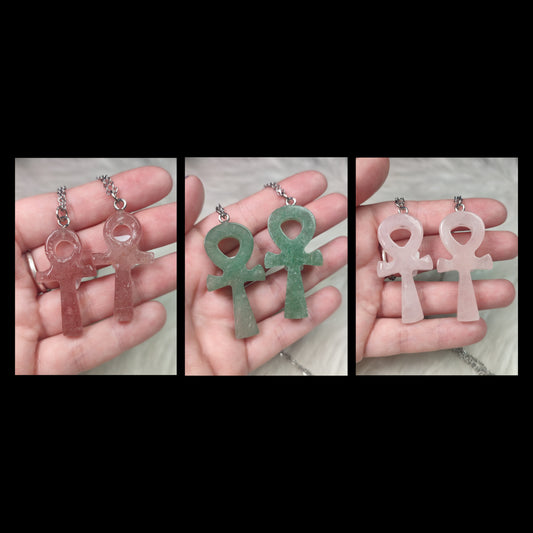 Collar acero cruz egipcia - Varios minerales