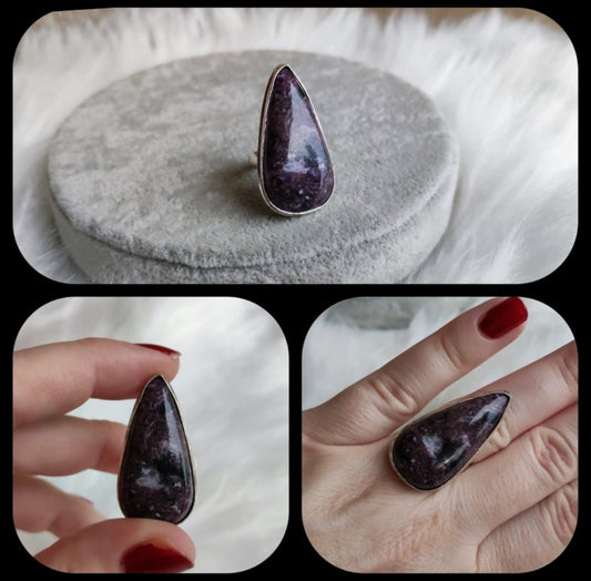 Anillo baño de plata con charoita