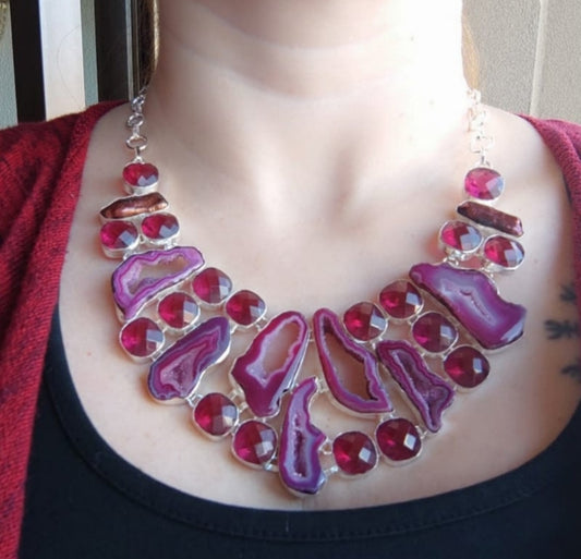 Gargantilla baño de plata con agata rosa tratada