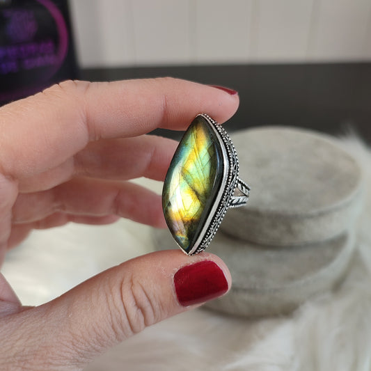 Anillo baño de plata labradorita flash