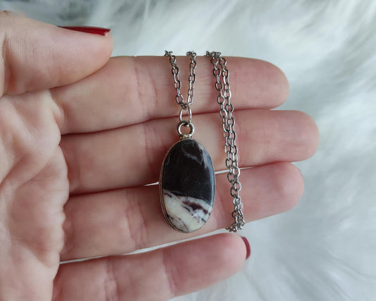 Collar baño de plata con jaspe coco