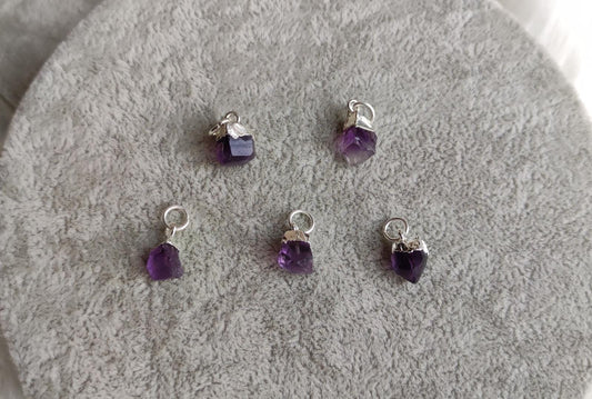 Collar baño de plata con amatista en bruto