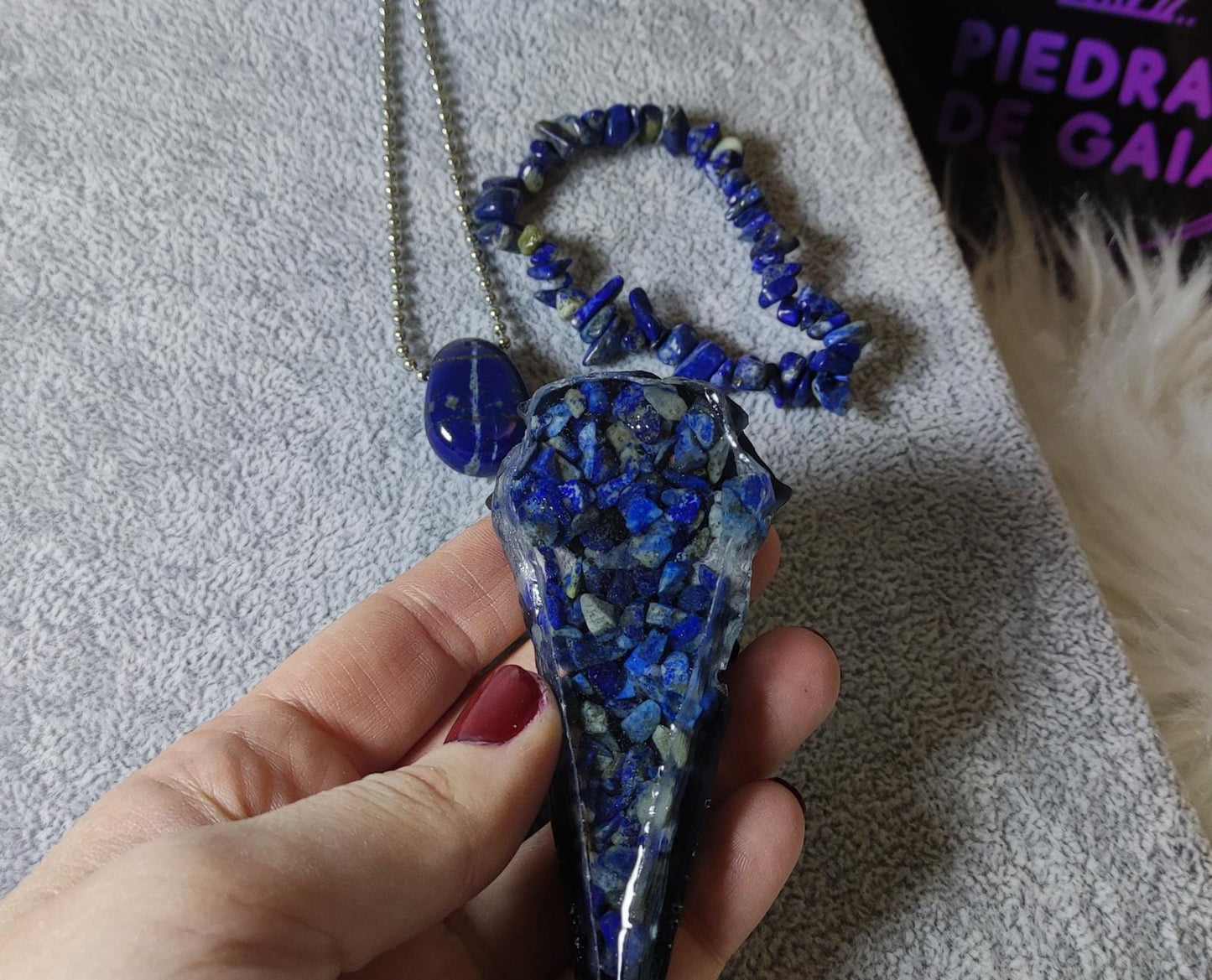 Lote 1 - Cuervo Odin lapislázuli