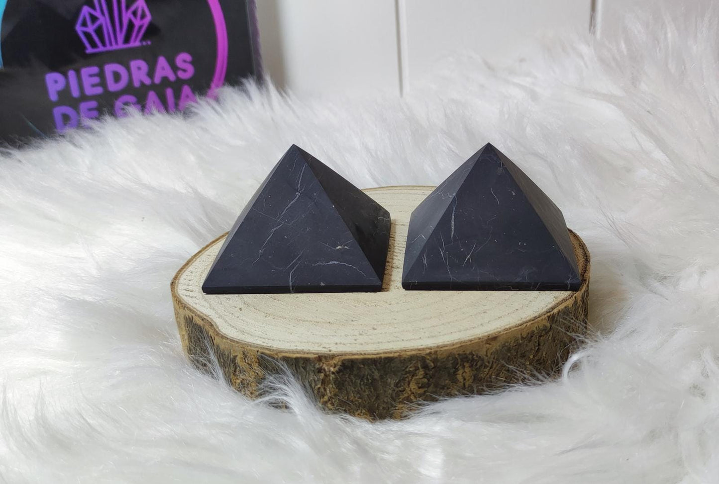 Piramide Shungit