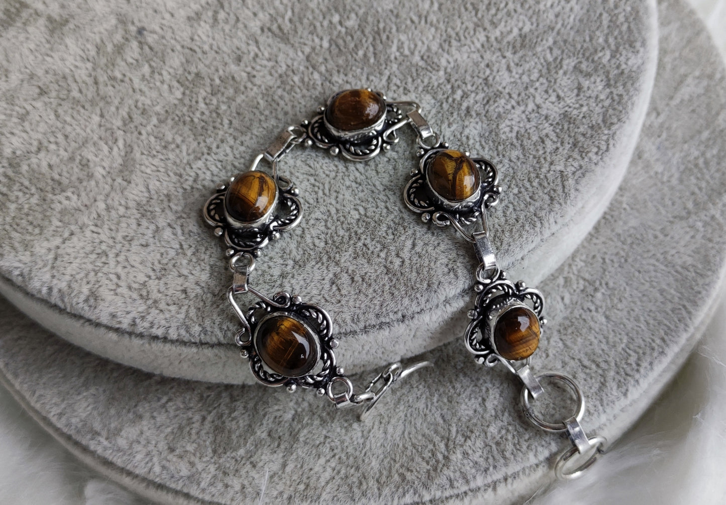 Pulsera baño de plata con ojo de tigre