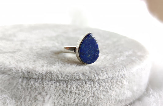 Anillo baño de plata con lapislazuli