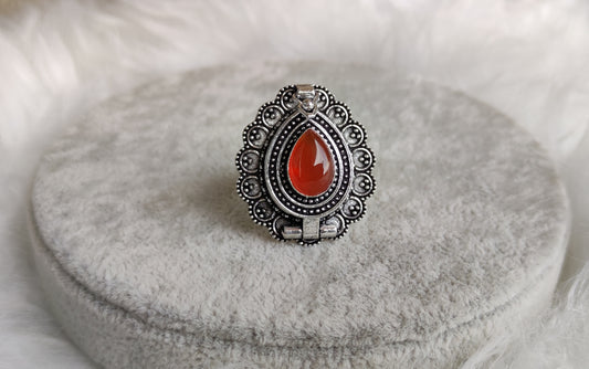 Anillo relicario baño de plata y agata carneola - Cornalina