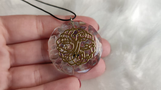 Collar de fluorita con arbol de la vida