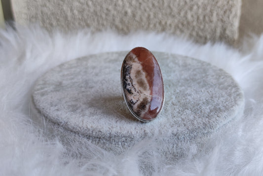 Anillo baño de plata y rodocrosita