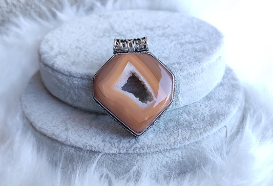 Colgante baño de plata con agata botswana drusada