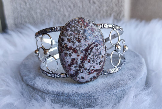 Brazalete ajustable baño de plata con jaspe leopardo