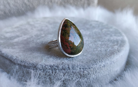 Anillo baño de plata con unakita