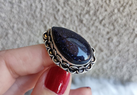 Anillo baño de plata con aventurina azul