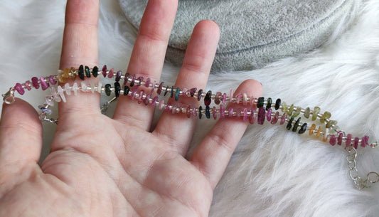 Pulsera ajustable de turmalina multicolor