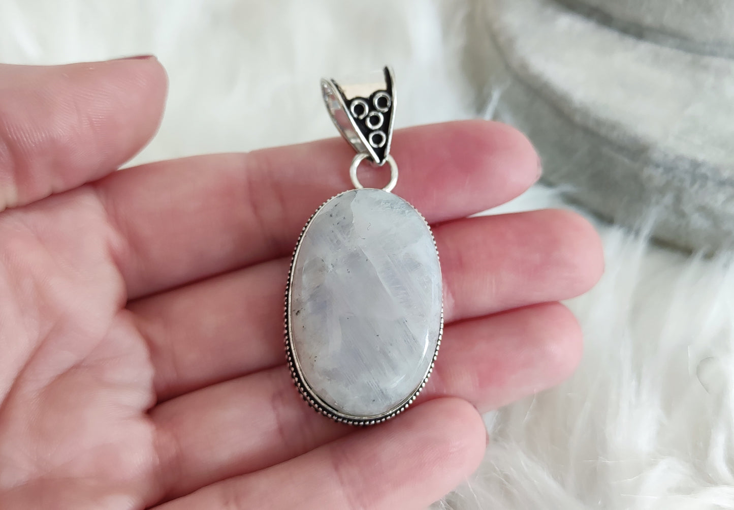 Colgante baño de plata con piedra luna