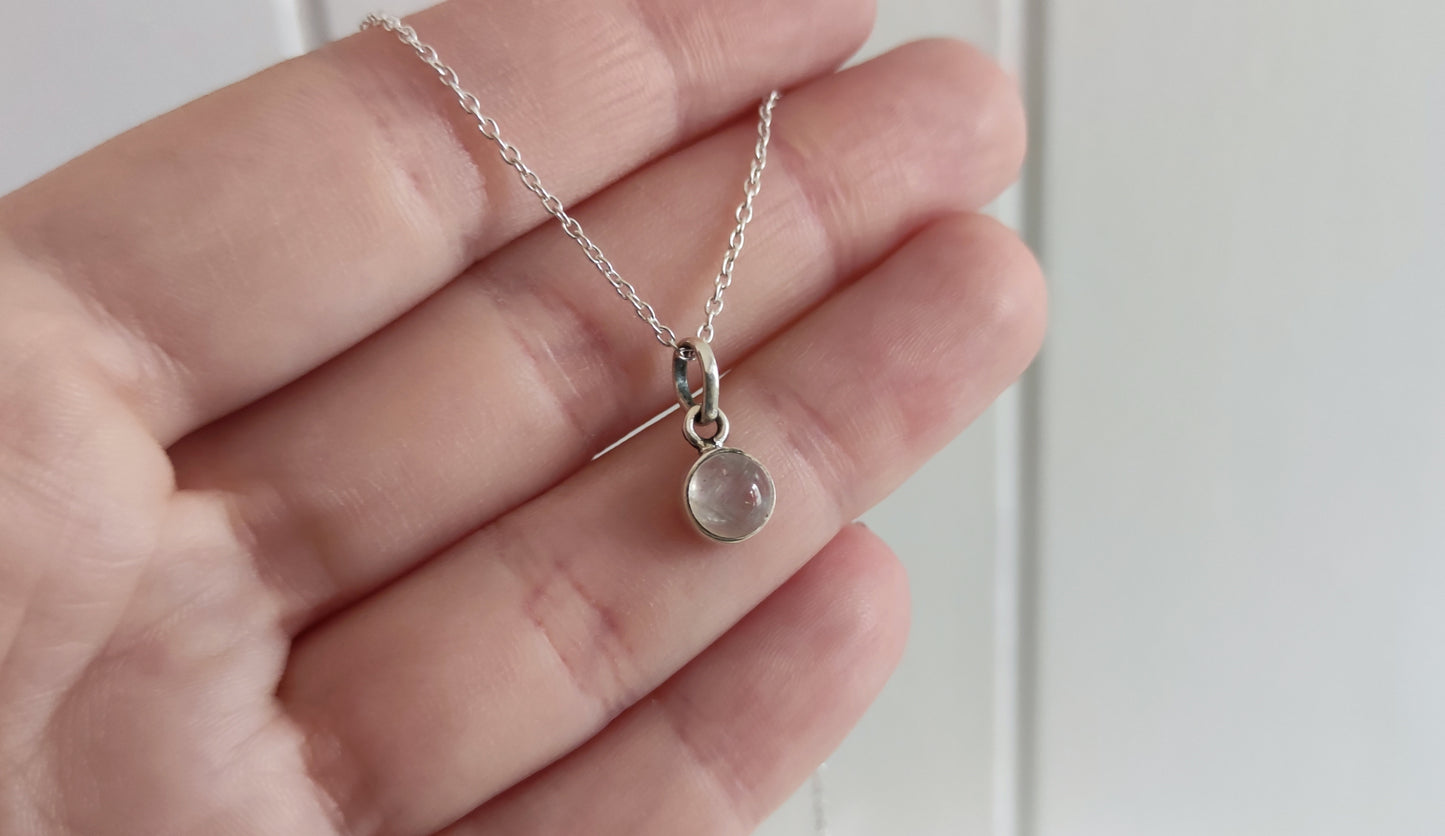 Colgante plata de ley 925 con piedra luna