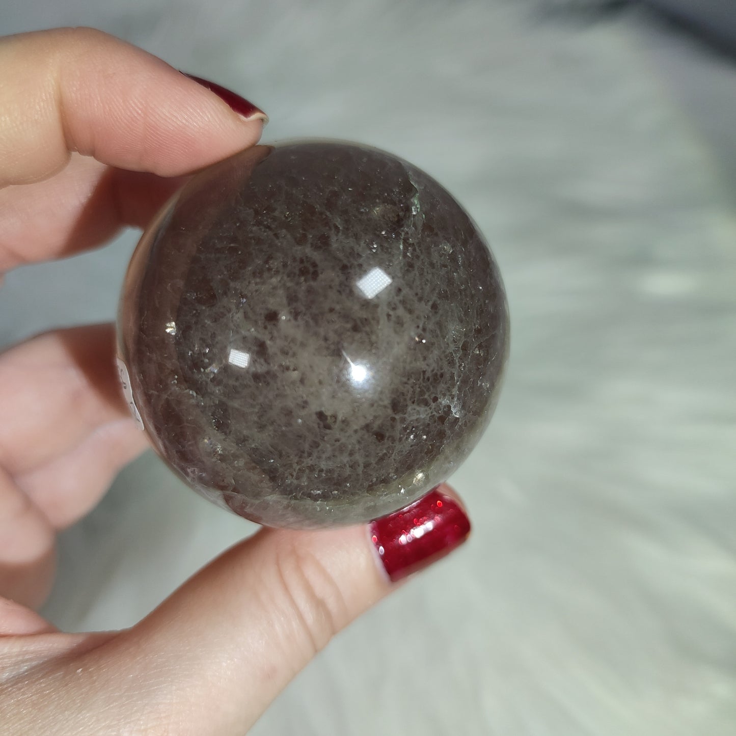 Esfera flúorita con mica 241 gramos