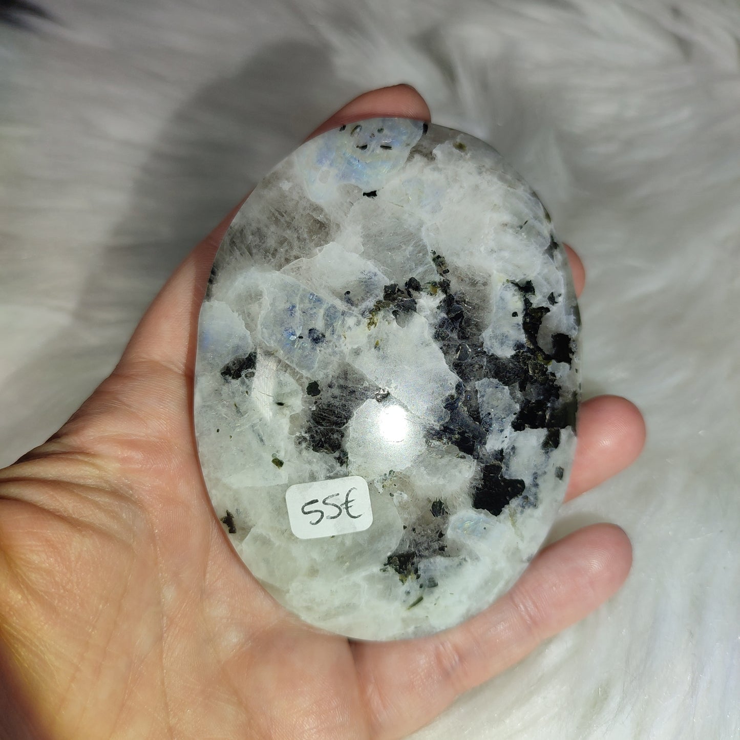 Gran Rodado piedra luna con biotita 251 gramos