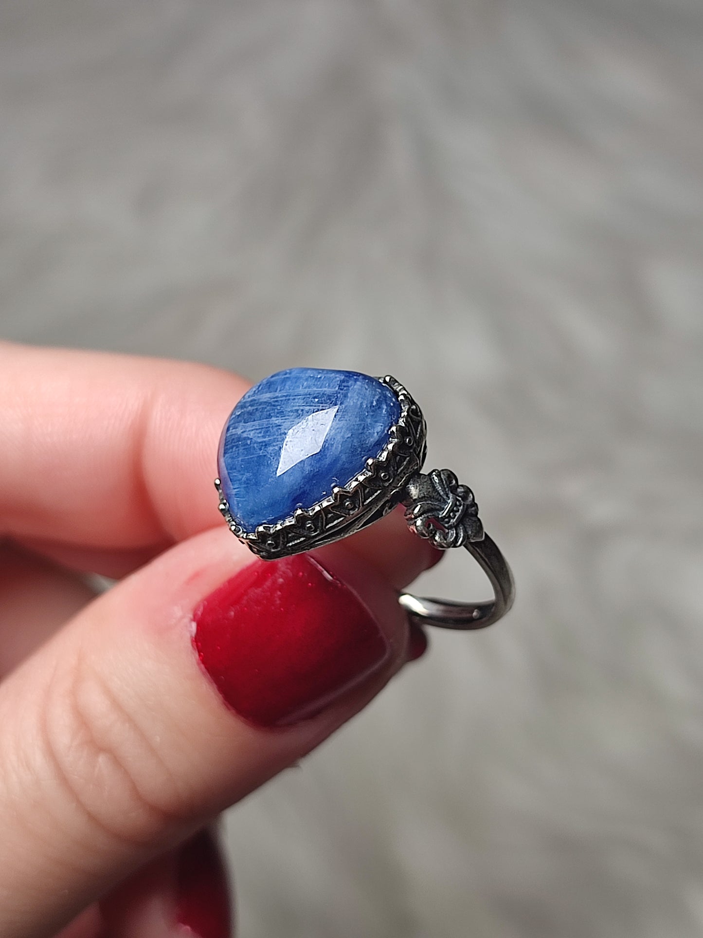 Anillo plata de ley 925 con cianita azul - Mod 1