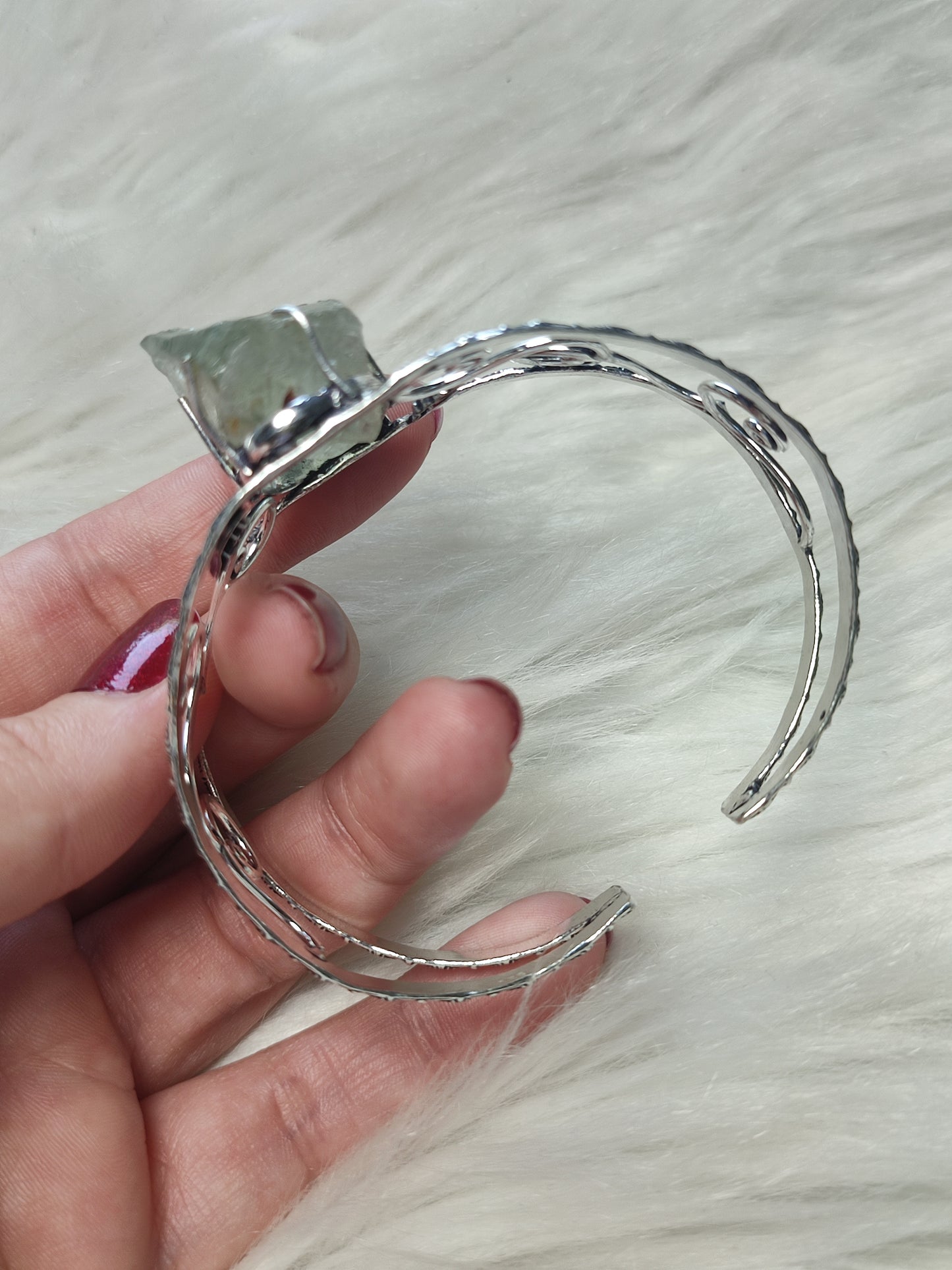 Brazalete baño de plata  con prasiolita