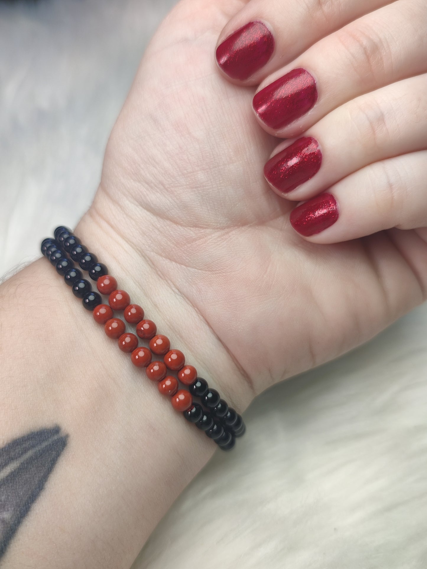 Pulsera elástica bolas 4 mm - Obsidiana y jaspe rojo