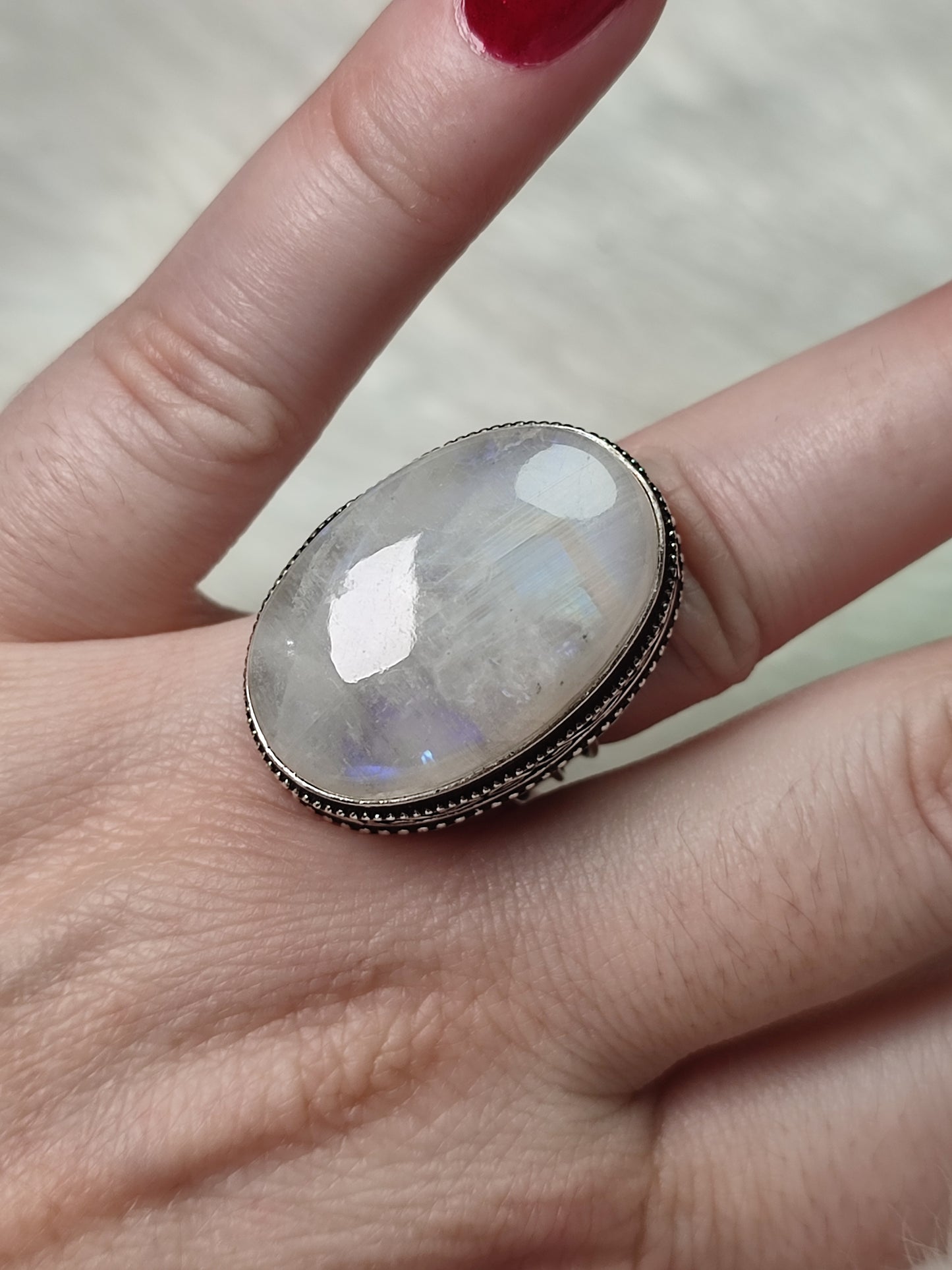 Anillo baño de plata con piedra luna - LO2