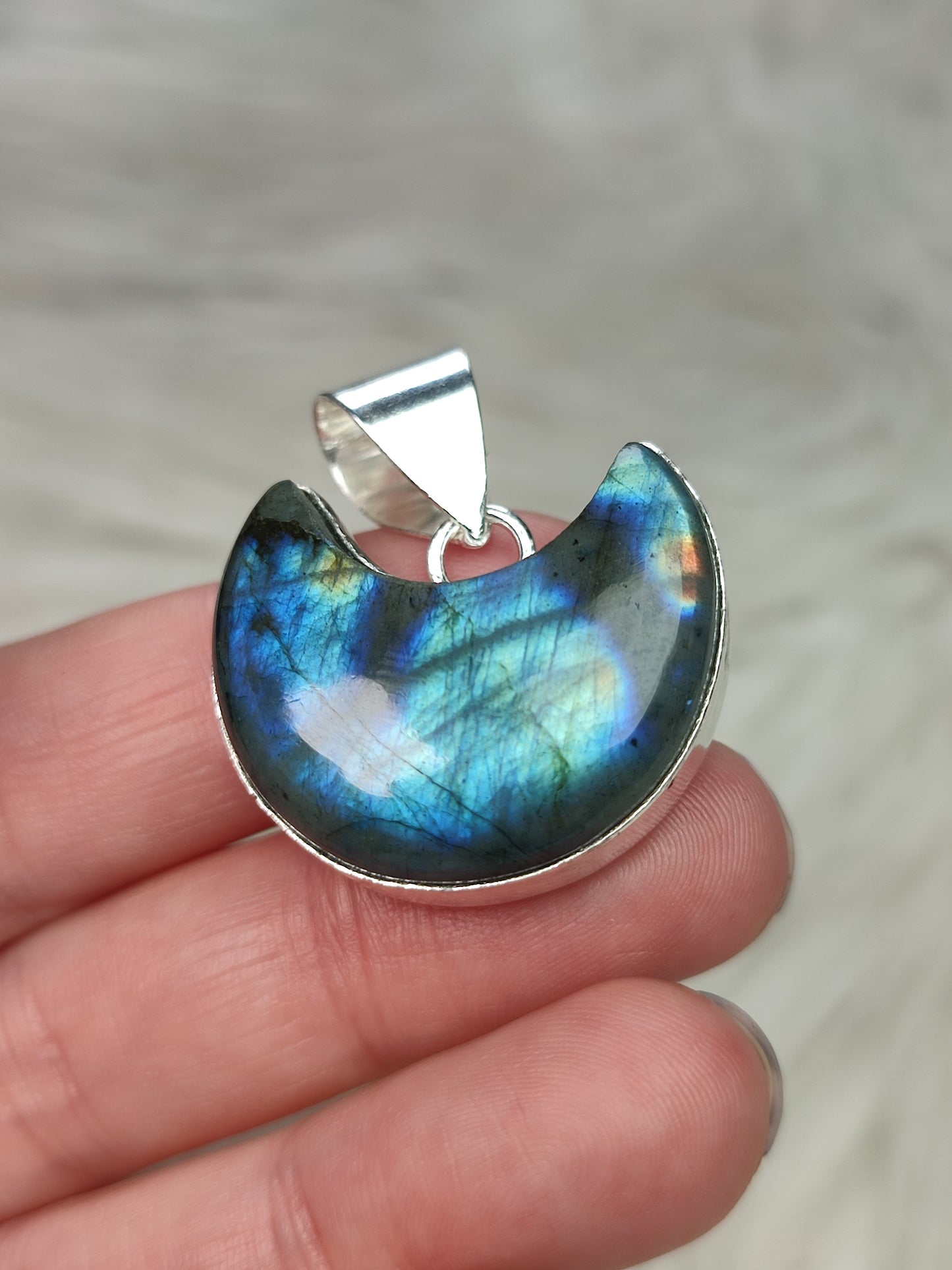 Colgante luna baño de plata con Labradorita n° 4