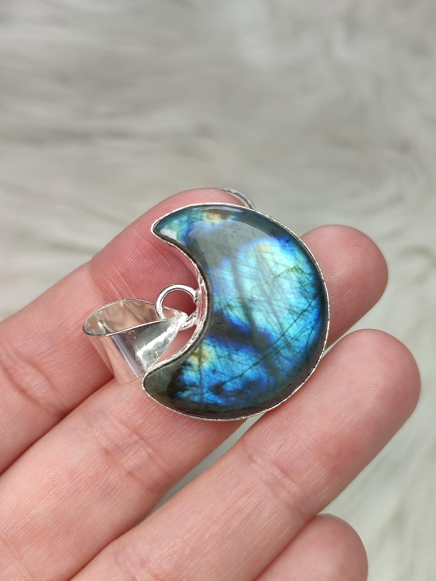 Colgante luna baño de plata con Labradorita n° 4