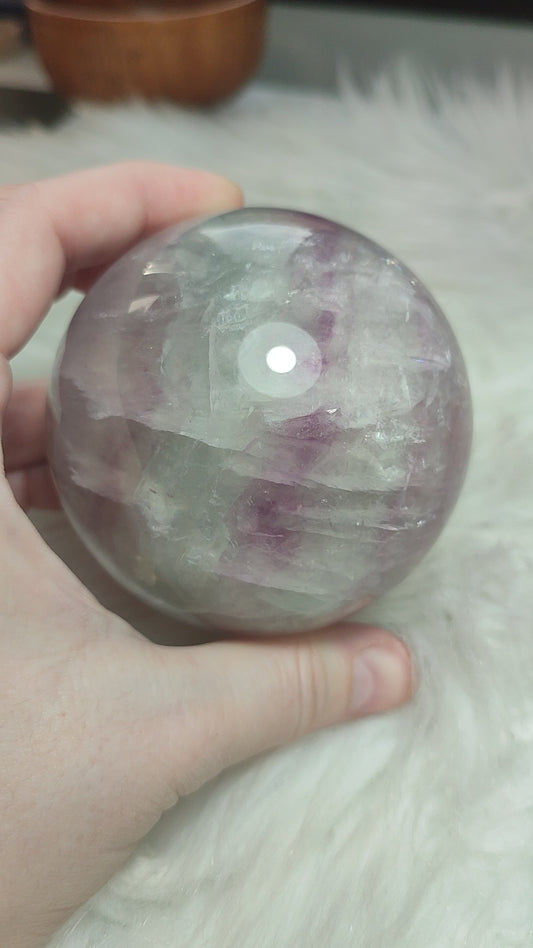 Esfera fluorita 845 gramos
