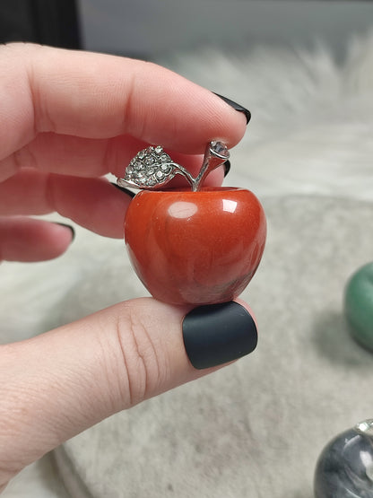 Manzanas en diferentes minerales