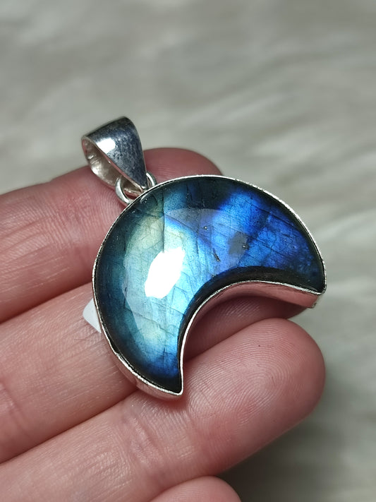 Colgante luna baño de plata con Labradorita n° 164