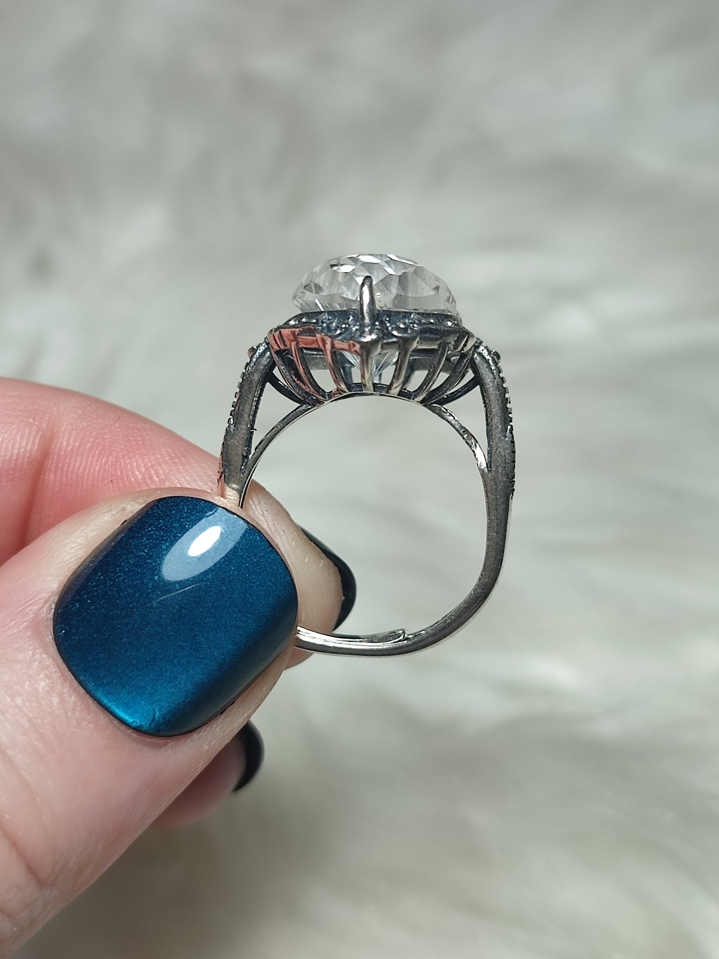 Anillo plata 925 con cuarzo facetado talla diamante