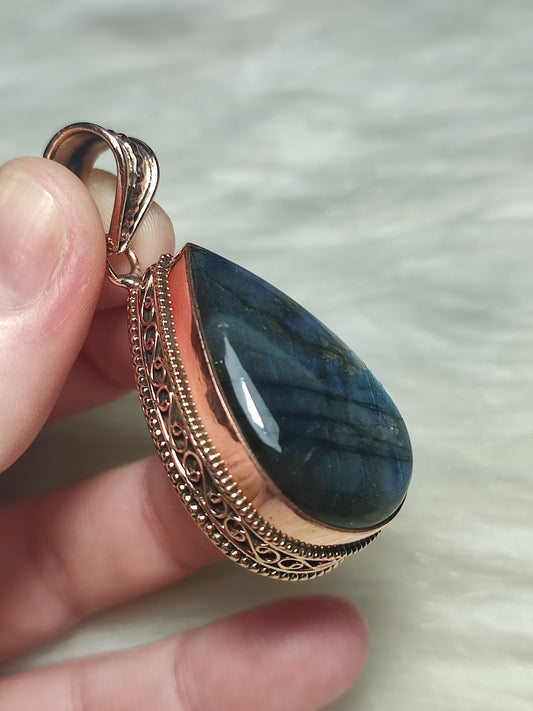 Colgante montura cobre con labradorita flash n° D4