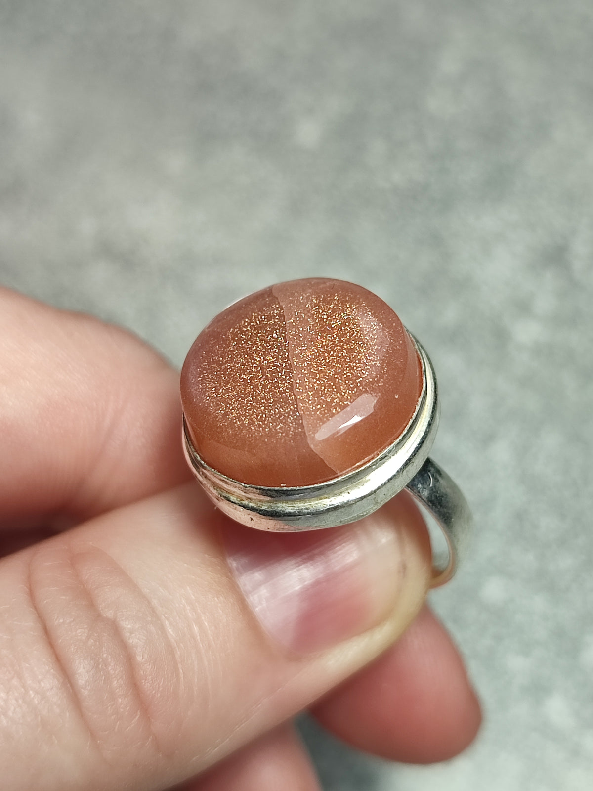 Anillo baño de plata con piedra luna y sol mix n°8